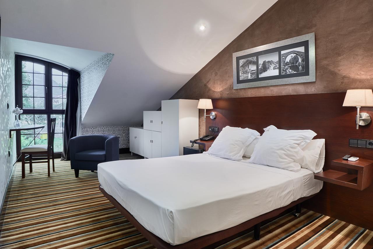 Hotel Granda Кангас-де-Оніс Екстер'єр фото